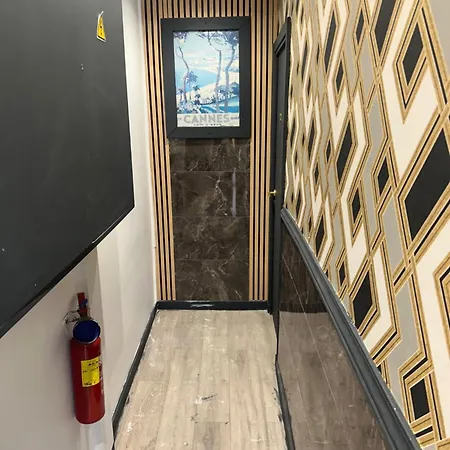 Trianon * جوان ليه باه